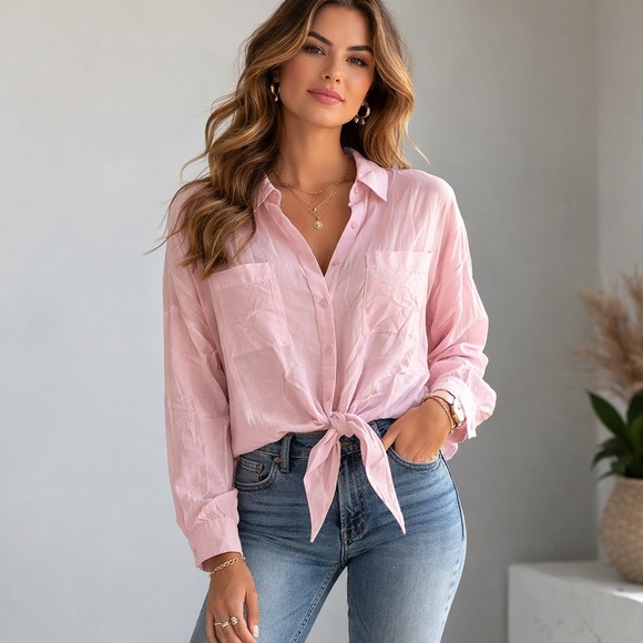 Maeve by Anthropologie Tops - Maeve by Anthropologie light pink button up top small casual